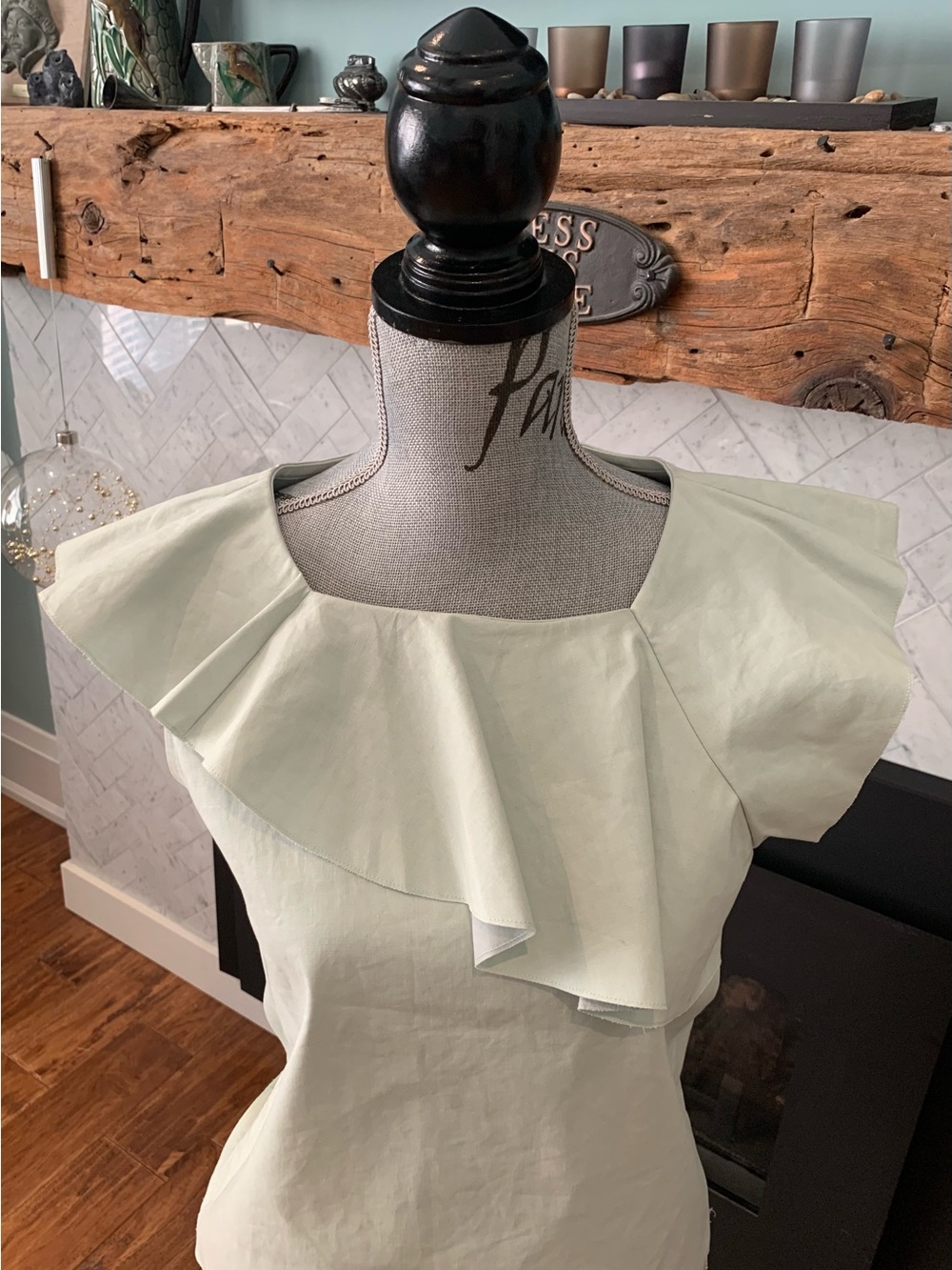 Kate Spade Saturday Cotton Ruffle One-Shoulder Top in Light Green